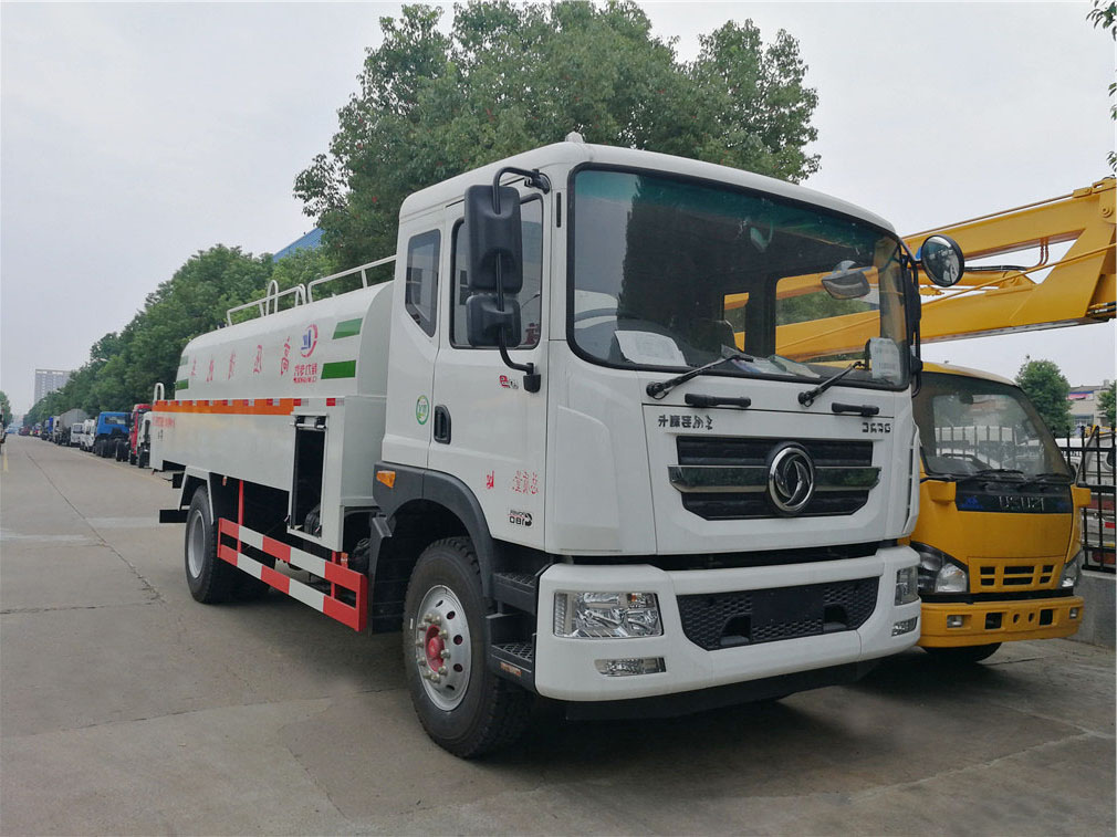 東風(fēng)大多利卡D9 CLW5180GQX5高壓清洗車(chē) 東風(fēng)大多利卡D9 CLW5180GQX5高壓清洗車(chē)