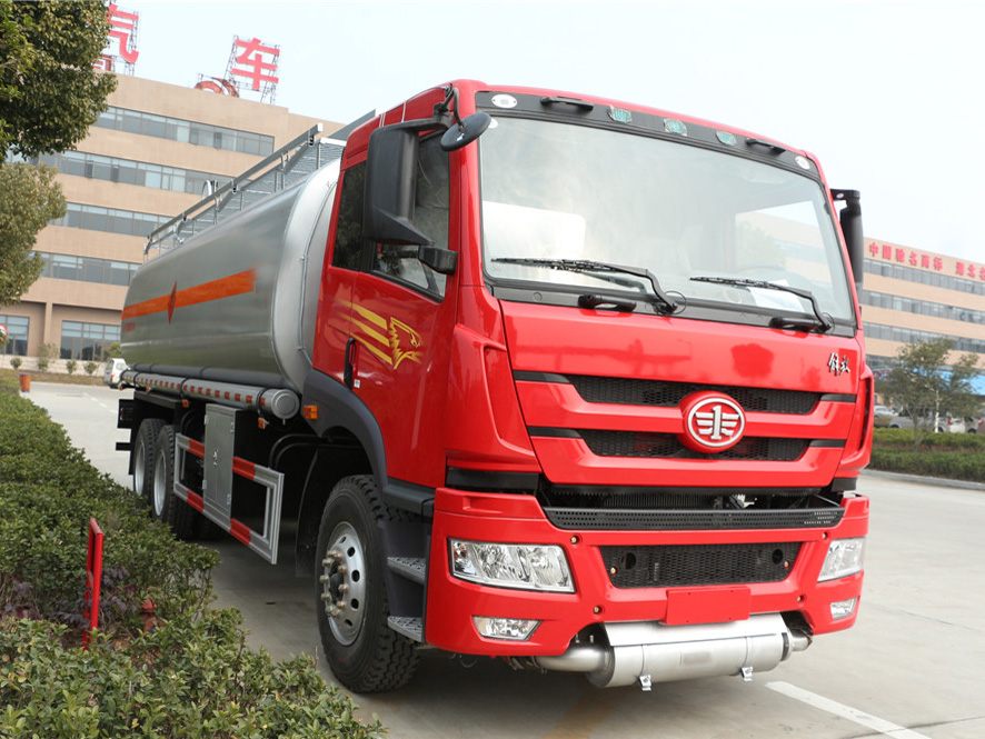 解放后八輪(23方)CLW5251GYYC5運油車 解放后八輪(23方)CLW5251GYYC5運油車