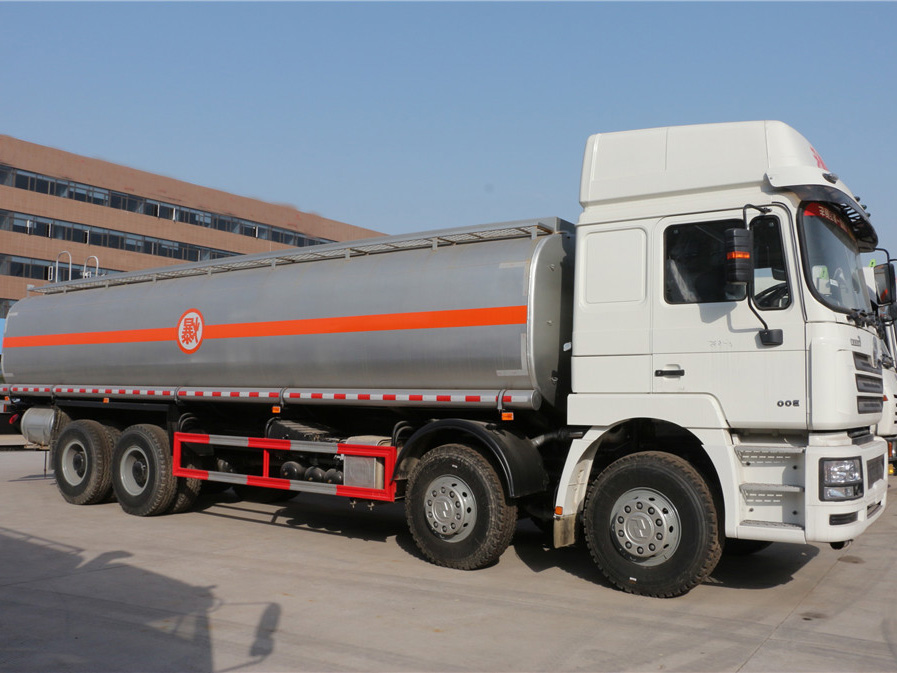 陜汽德龍(34方)CLW5320GYYLS5運油車 陜汽德龍(34方)CLW5320GYYLS5運油車