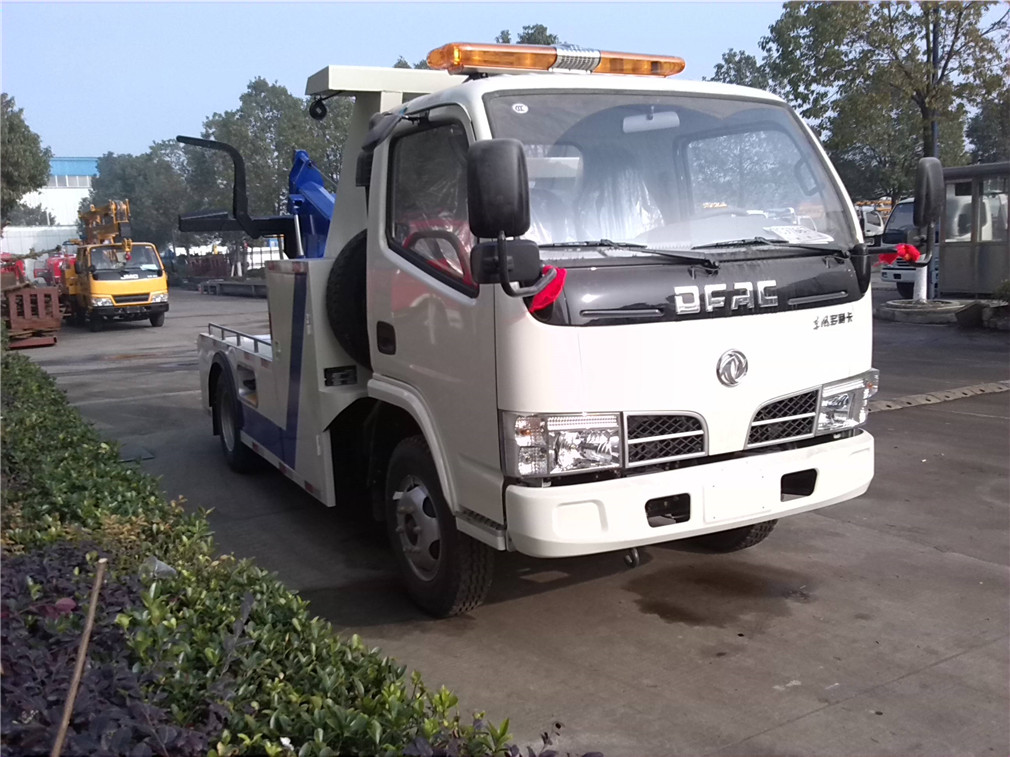 東風(fēng)小多利卡CLW5042TQZ5一拖一清障車 東風(fēng)小多利卡CLW5042TQZ5一拖一清障車