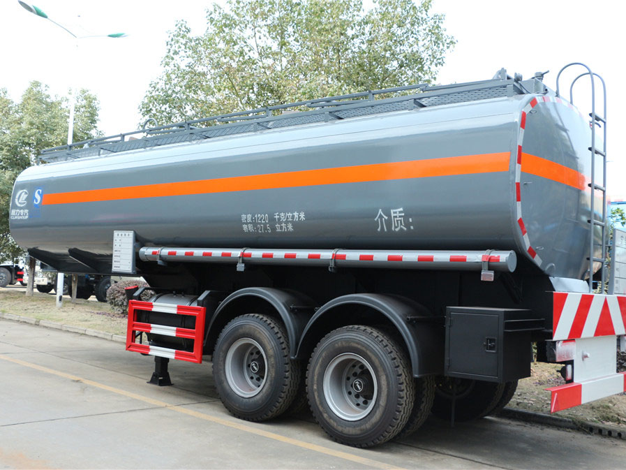 CLW9350GFW型腐蝕性物品罐式運輸半掛車 CLW9350GFW型腐蝕性物品罐式運輸半掛車